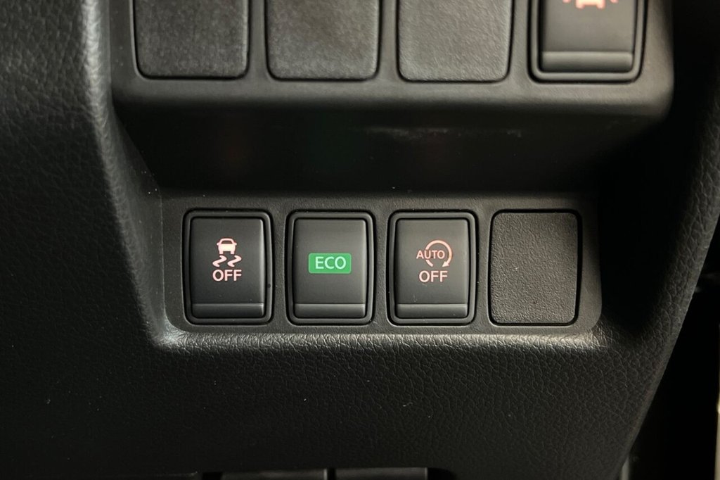 Used Nissan Qashqai 2017 for sale - 76710834: Photo 38