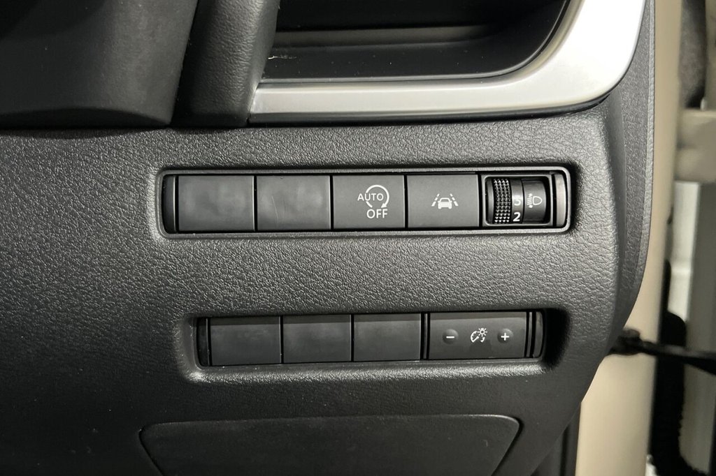 Used Nissan Qashqai 2023 for sale - 77594040: Photo 35