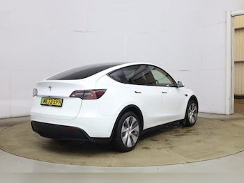 Used Tesla Model Y 2024 for sale - 77936083: Photo