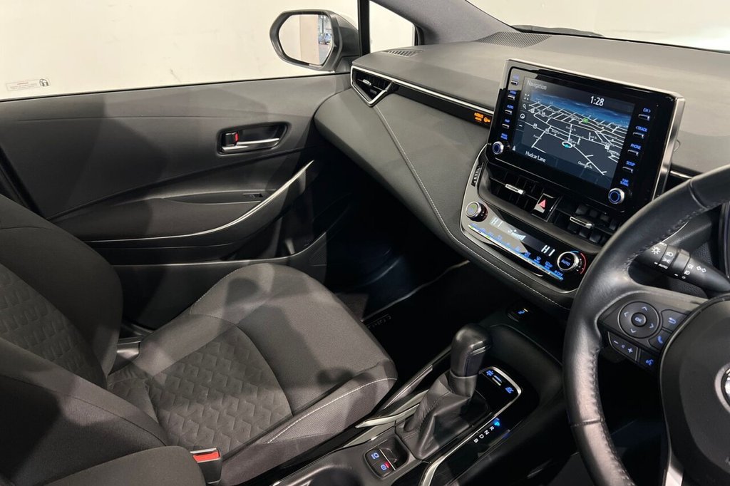 Used Toyota Corolla 2021 for sale - 77498602: Photo 32