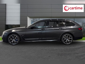 Used BMW 5 Series 2022 for sale - 79449675: Photo