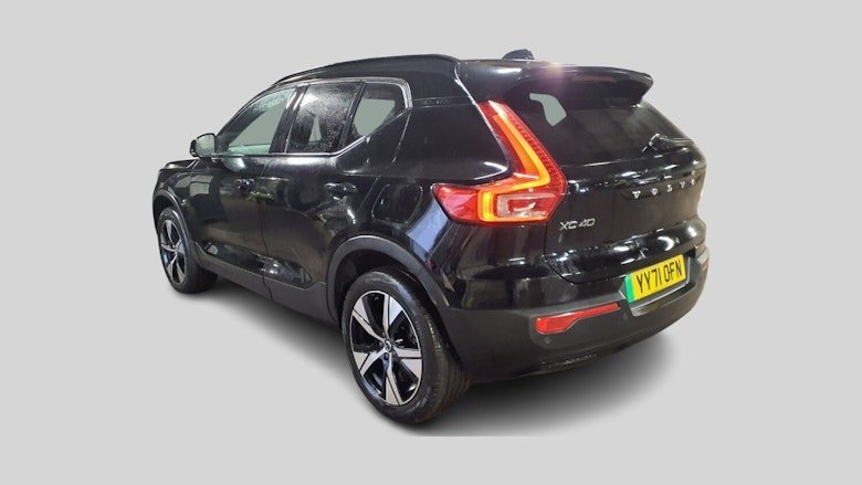 Used Volvo XC40 2021 for sale - 77806064: Photo 2