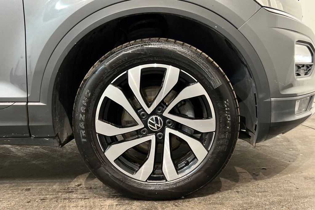 Used Volkswagen T-Roc 2021 for sale - 77249876: Photo 14