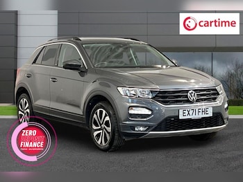 Used Volkswagen T-Roc 2021 for sale - 77249876: Photo