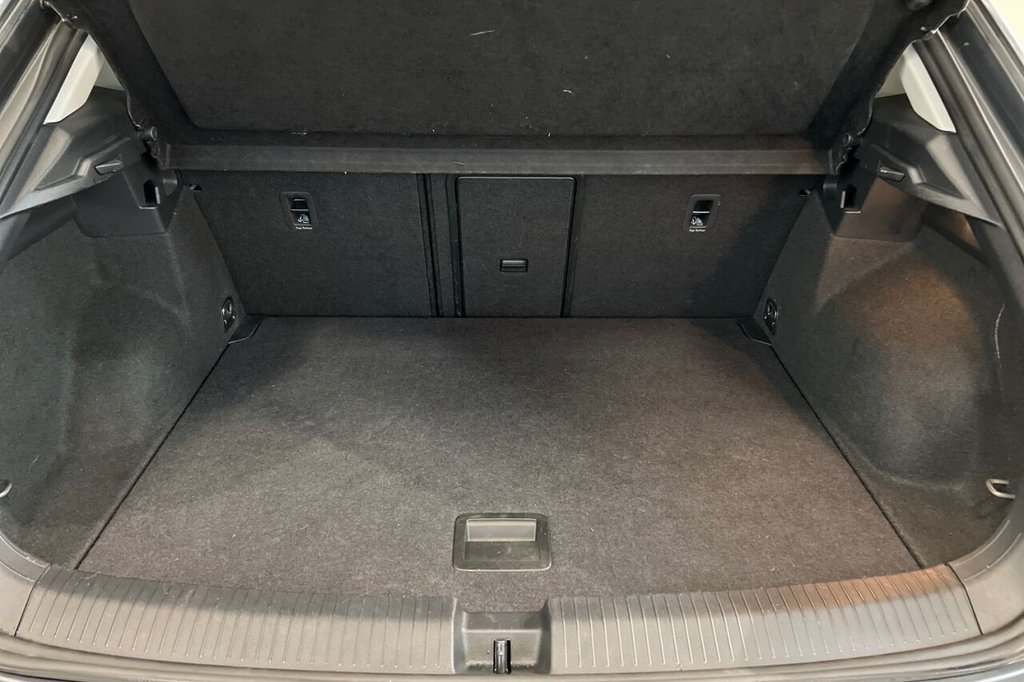 Used Volkswagen T-Roc 2021 for sale - 77249876: Photo 42