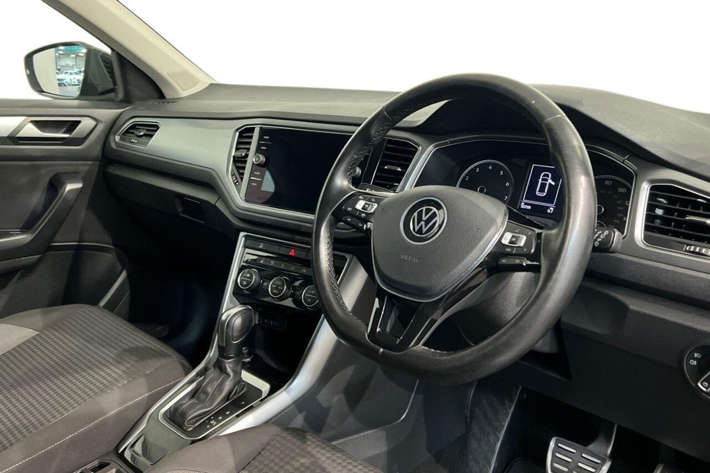 Used Volkswagen T-Roc 2021 for sale - 77249876: Photo 9