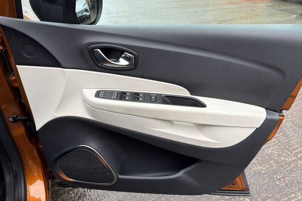 Used Renault Captur 2019 for sale - 77681095: Photo 34