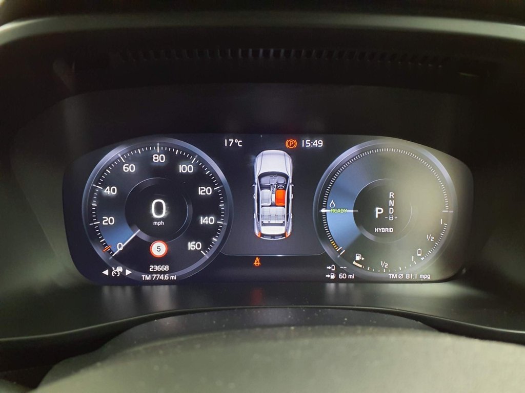 Used Volvo XC40 2021 for sale - 77936084: Photo 11