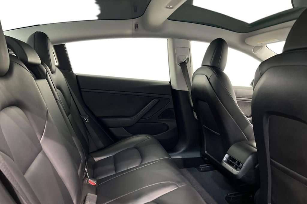 Used Tesla Model 3 2020 for sale - 76686117: Photo 10