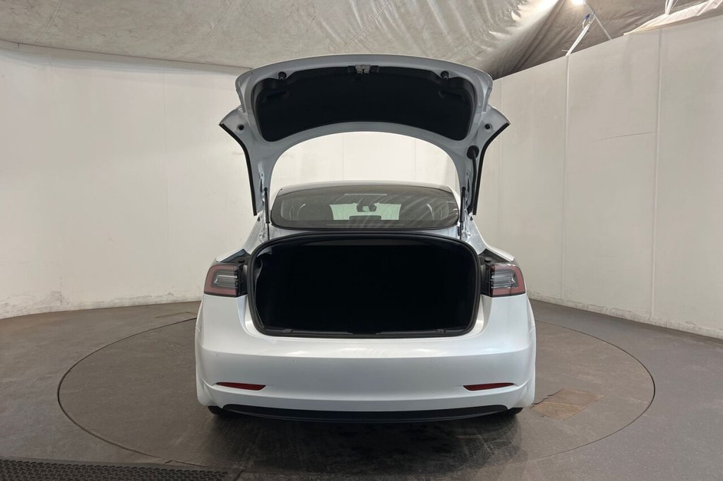 Used Tesla Model 3 2020 for sale - 76686117: Photo 39