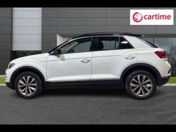 Used Volkswagen T-Roc 2021 for sale - 74601046: Photo