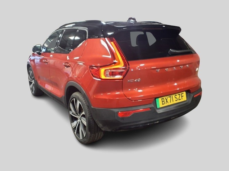 Used Volvo XC40 2021 for sale - 77936141: Photo 3