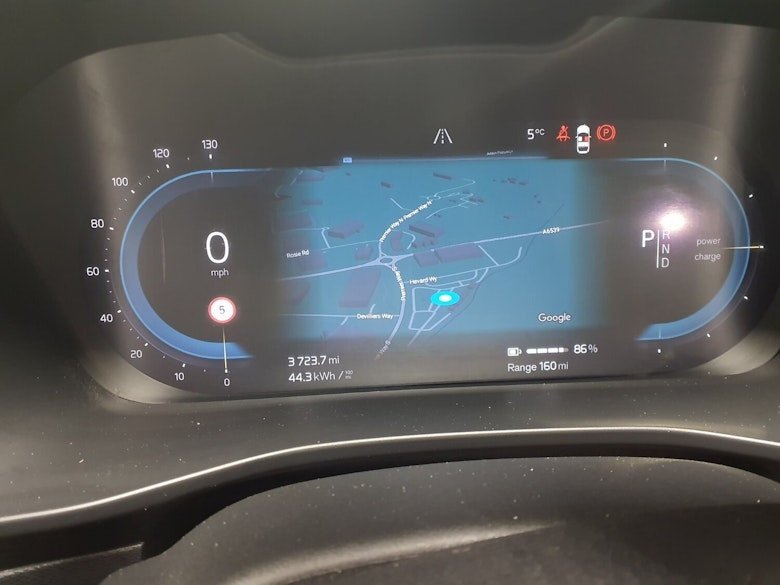 Used Volvo XC40 2021 for sale - 77936141: Photo 5