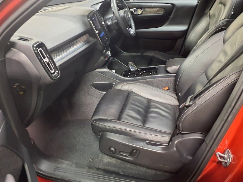 Used Volvo XC40 2021 for sale - 77936141: Photo 8