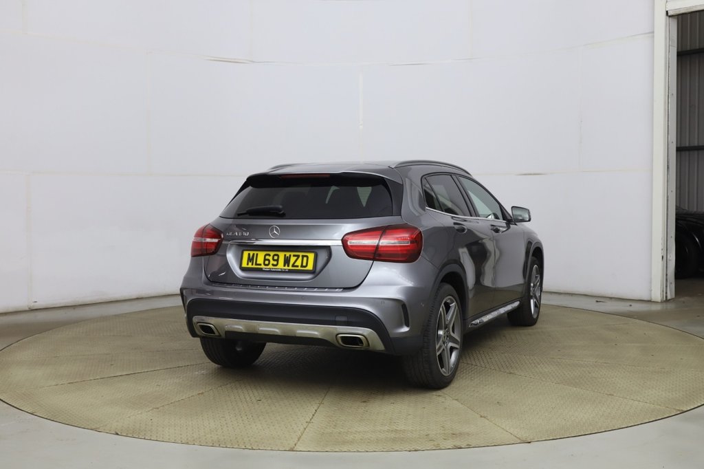Used Mercedes-Benz GLA 2019 for sale - 77779957: Photo 4