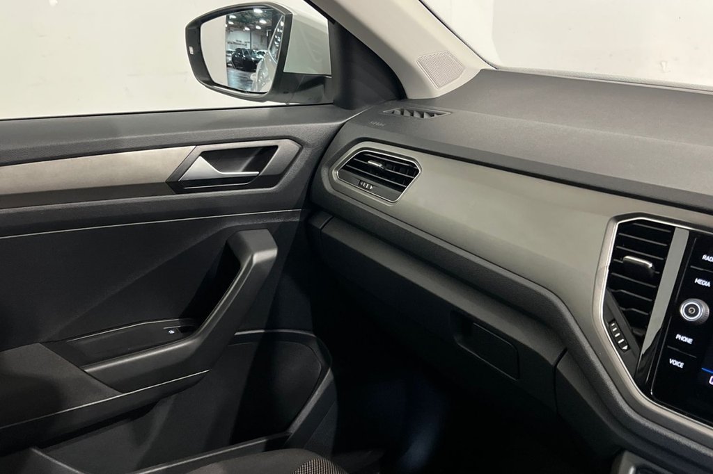 Used Volkswagen T-Roc 2020 for sale - 77383665: Photo 32