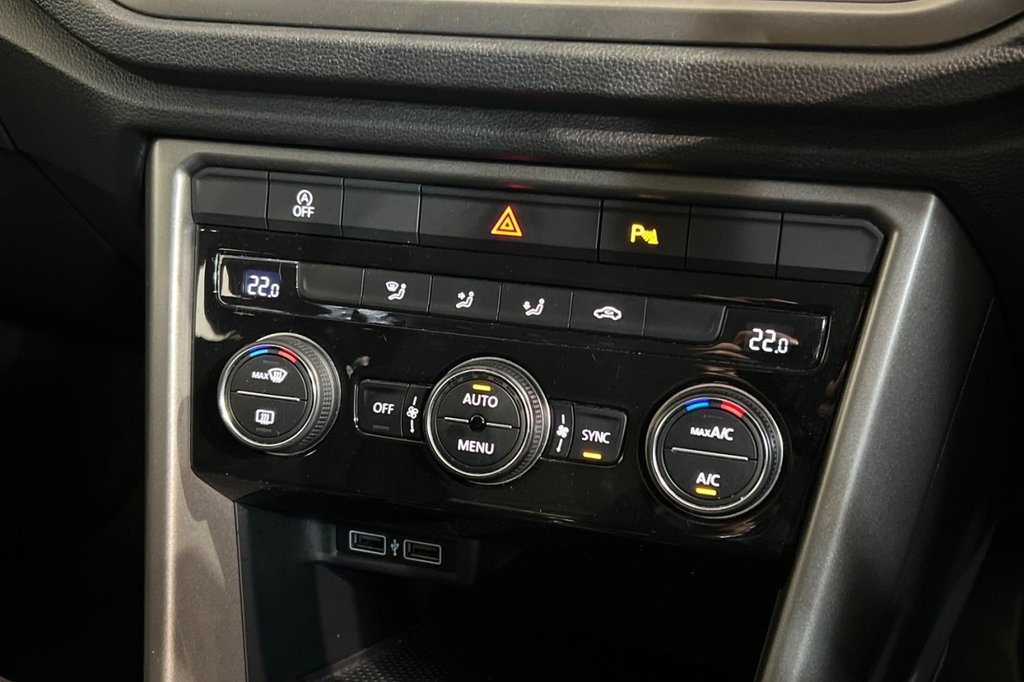 Used Volkswagen T-Roc 2020 for sale - 77383665: Photo 33