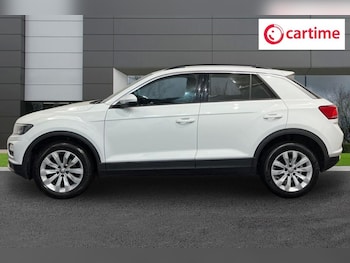 Used Volkswagen T-Roc 2020 for sale - 77383665: Photo