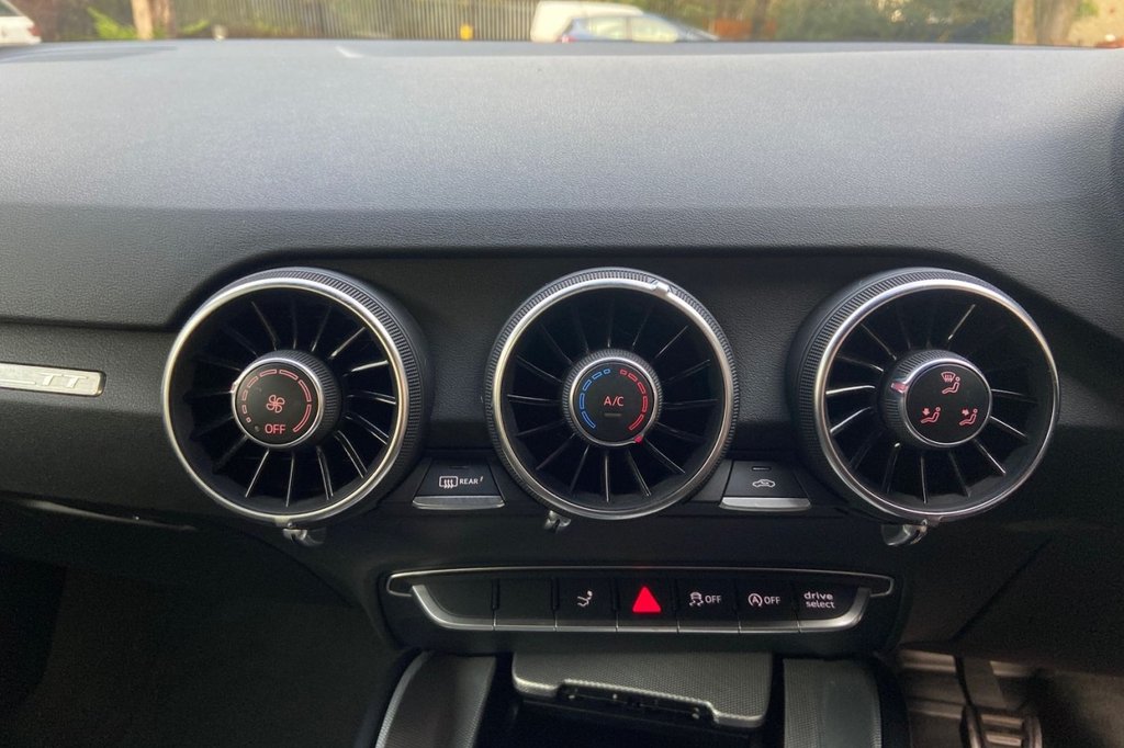 Used Audi TT 2015 for sale - 77399784: Photo 45