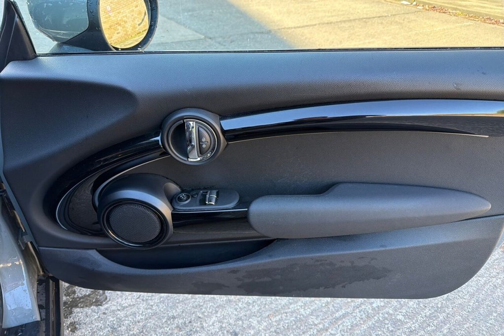 Used MINI Hatch 2022 for sale - 77547408: Photo 37