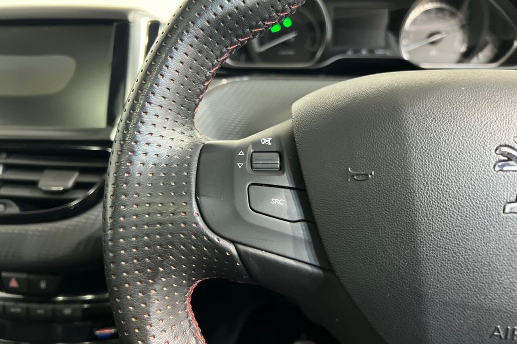 Used Peugeot 2008 2017 for sale - 77263038: Photo 25