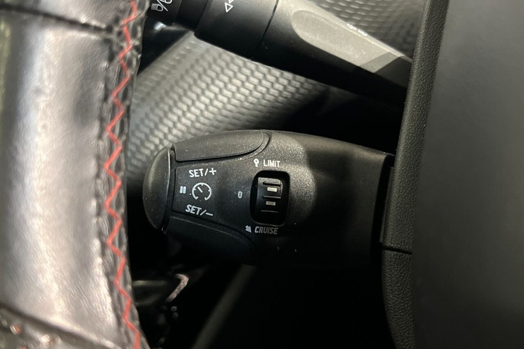 Used Peugeot 2008 2017 for sale - 77263038: Photo 28