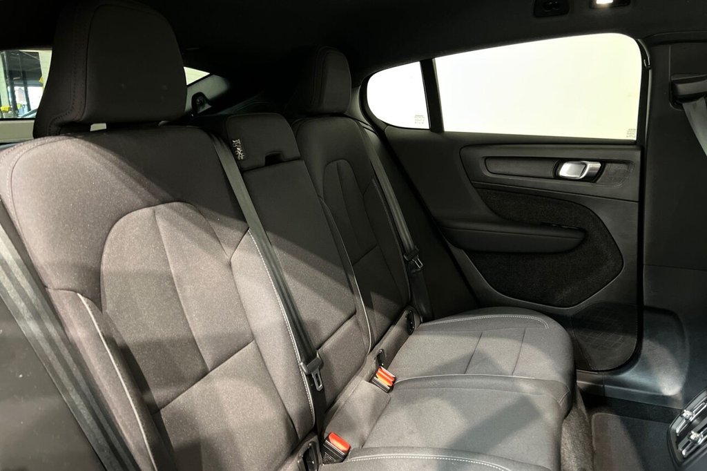 Used Volvo C40 2022 for sale - 77262935: Photo 23