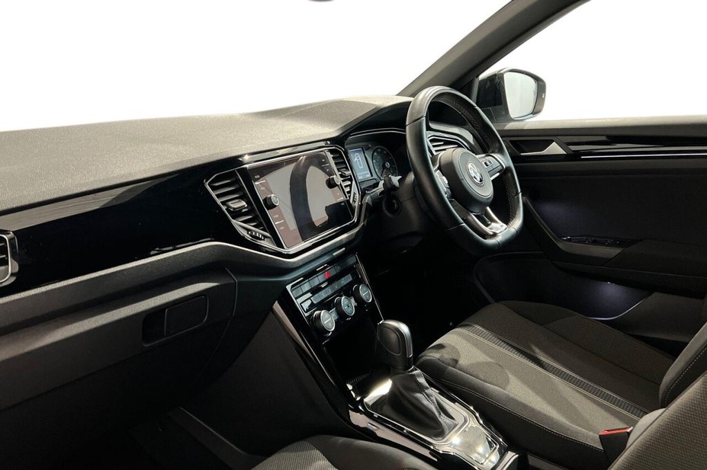 Used Volkswagen T-Roc 2022 for sale - 77666939: Photo 11