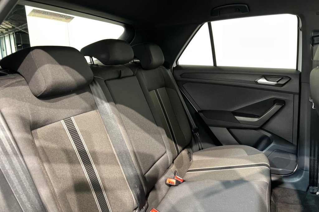 Used Volkswagen T-Roc 2022 for sale - 77666939: Photo 22