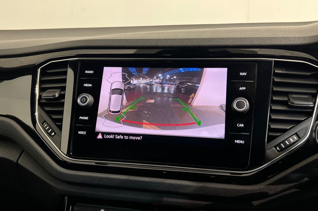 Used Volkswagen T-Roc 2022 for sale - 77666939: Photo 28