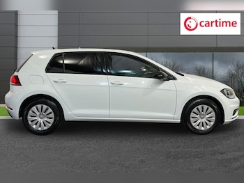 Used Volkswagen Golf 2019 for sale - 77451515: Photo