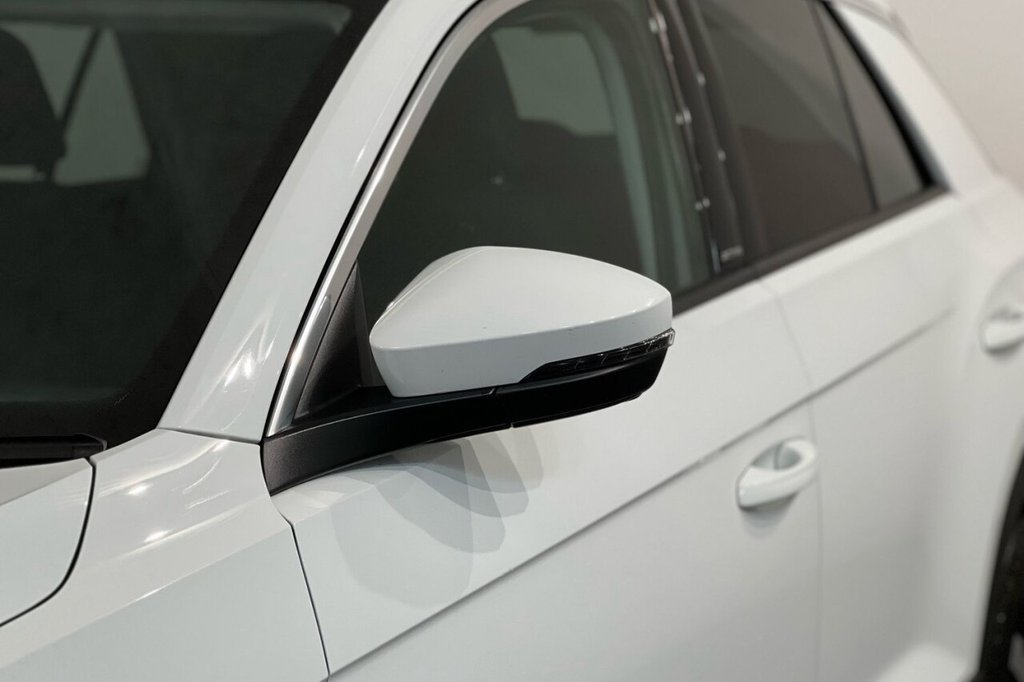 Used Volkswagen T-Roc 2021 for sale - 77262933: Photo 17