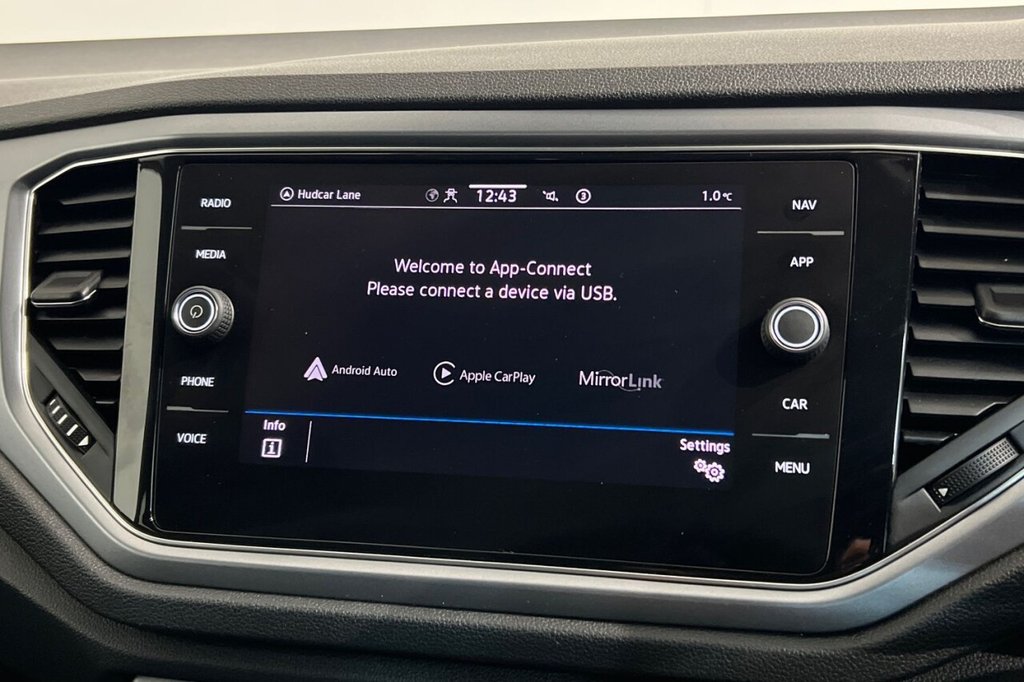 Used Volkswagen T-Roc 2021 for sale - 77262933: Photo 30