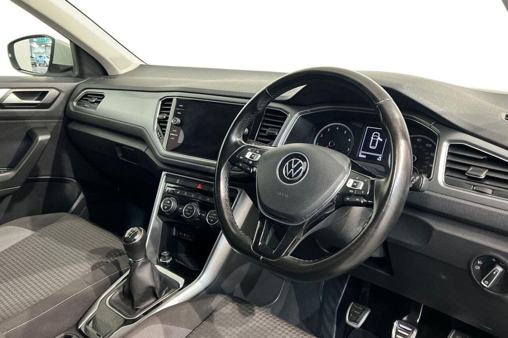 Used Volkswagen T-Roc 2021 for sale - 77262933: Photo 9
