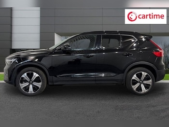 Used Volvo XC40 2023 for sale - 79059024: Photo