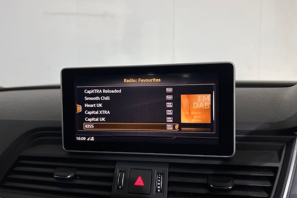 Used Audi Q5 2019 for sale - 76245150: Photo 30