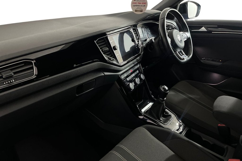 Used Volkswagen T-Roc 2021 for sale - 76080300: Photo 11