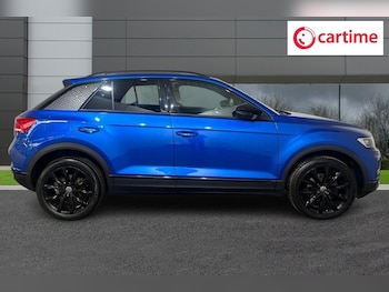 Used Volkswagen T-Roc 2021 for sale - 76080300: Photo 2