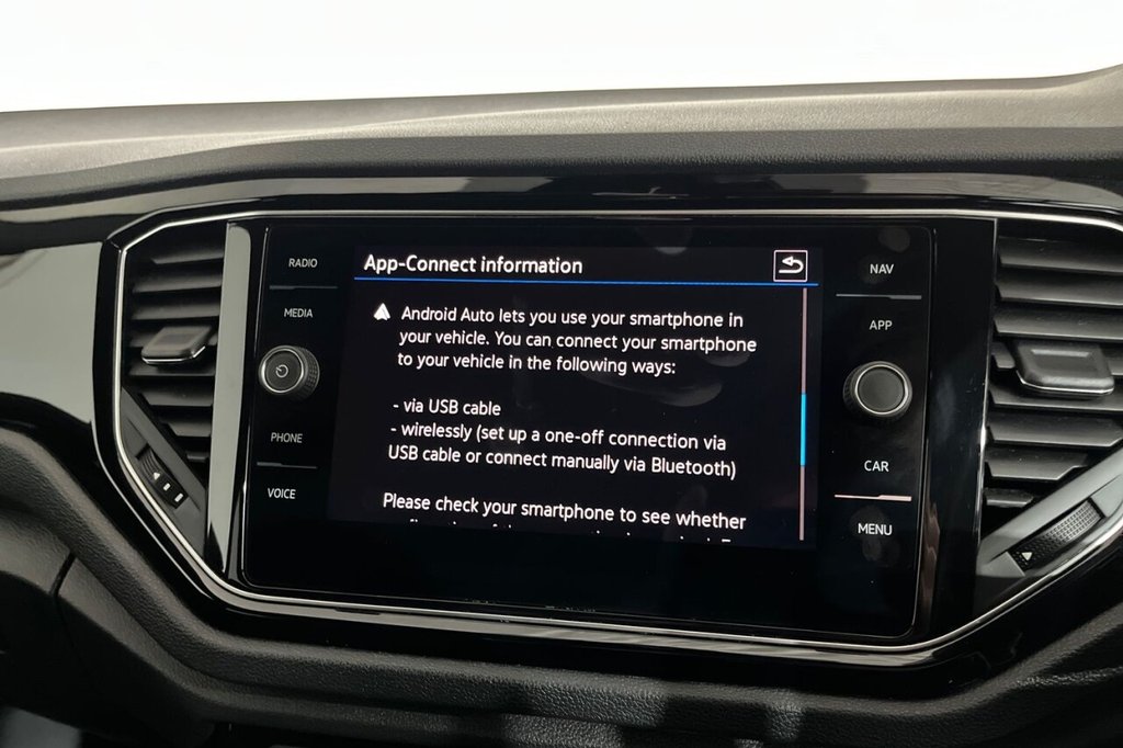 Used Volkswagen T-Roc 2021 for sale - 76080300: Photo 31