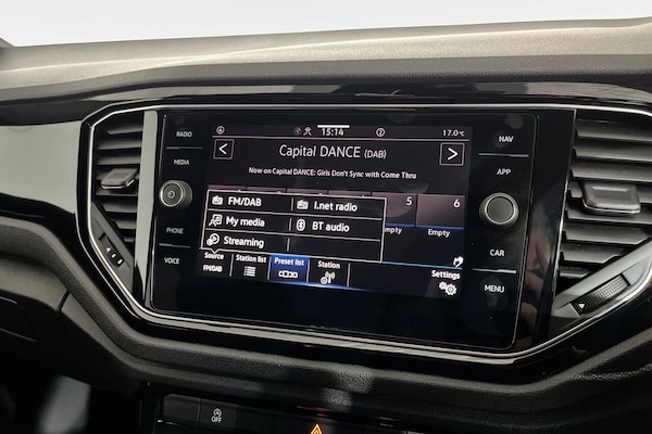 Used Volkswagen T-Roc 2021 for sale - 76080300: Photo 32