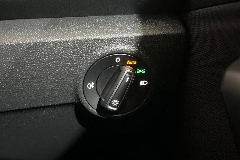 Used Volkswagen T-Roc 2021 for sale - 76080300: Photo 34