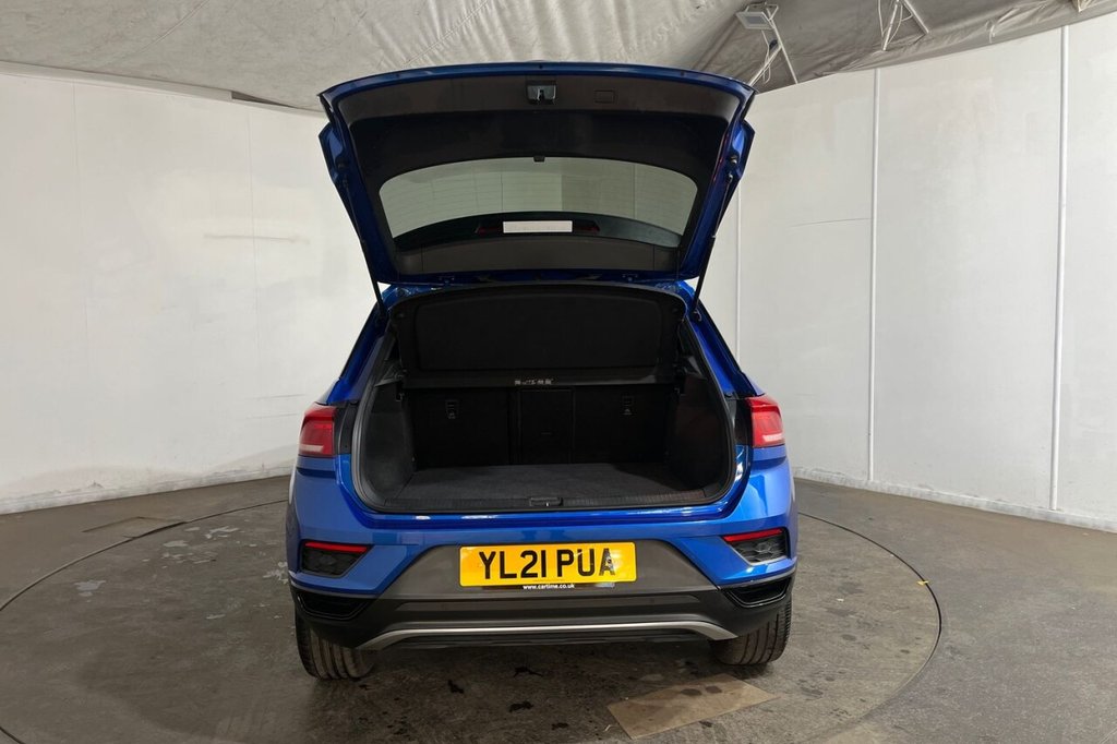 Used Volkswagen T-Roc 2021 for sale - 76080300: Photo 35
