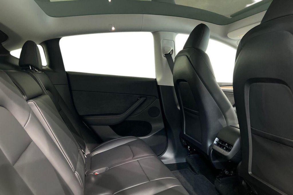 Used Tesla Model Y 2024 for sale - 77621260: Photo 10