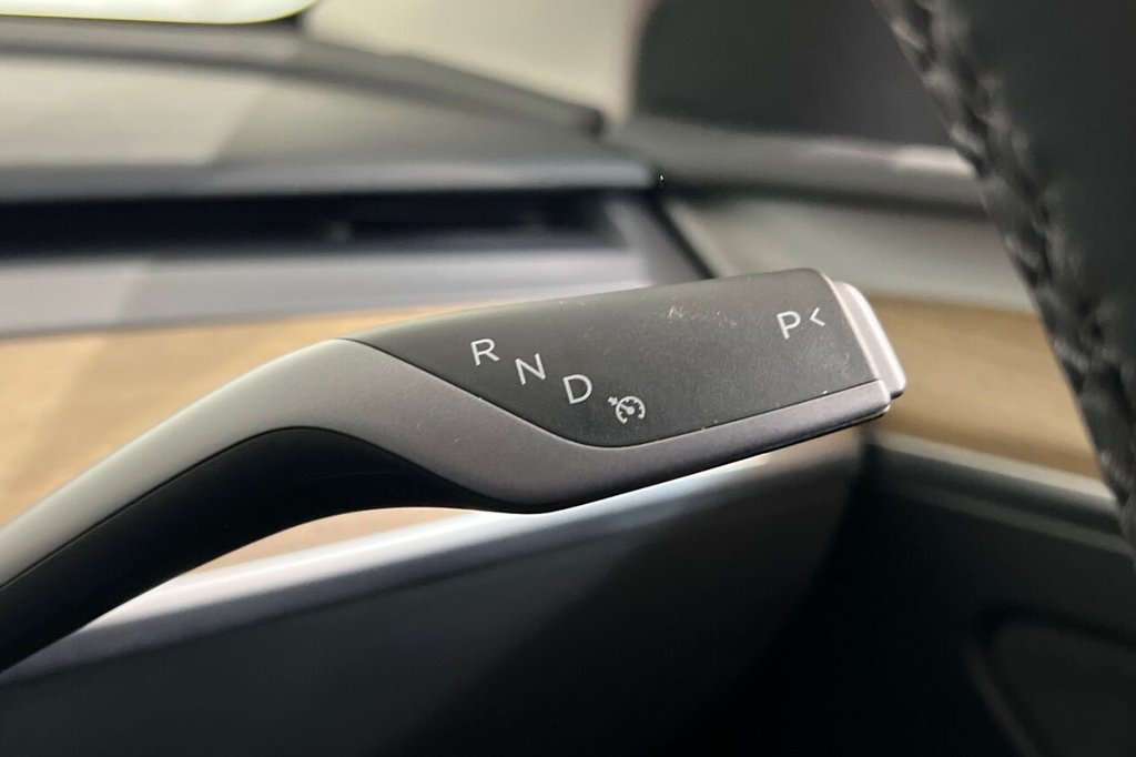 Used Tesla Model Y 2024 for sale - 77621260: Photo 29