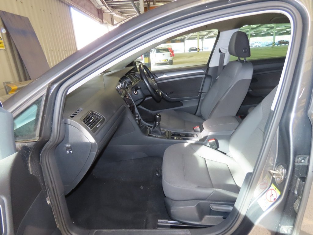 Used Volkswagen Golf 2020 for sale - 77952445: Photo 11