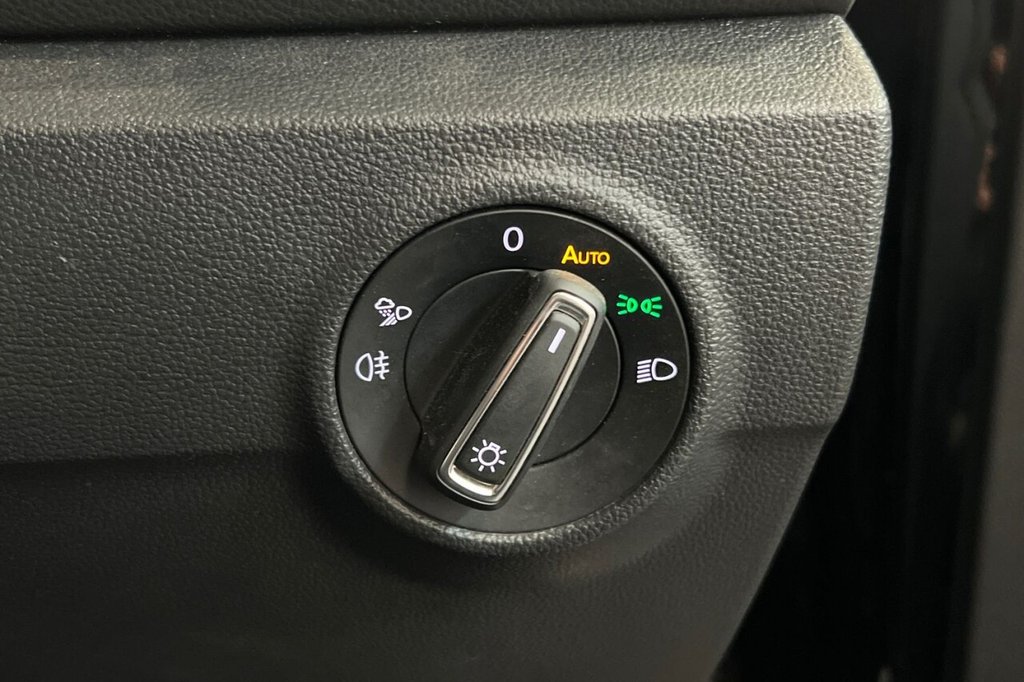 Used Volkswagen T-Roc 2022 for sale - 77327799: Photo 37