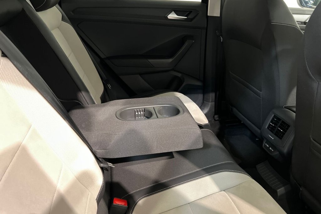 Used Volkswagen T-Roc 2022 for sale - 77327799: Photo 40