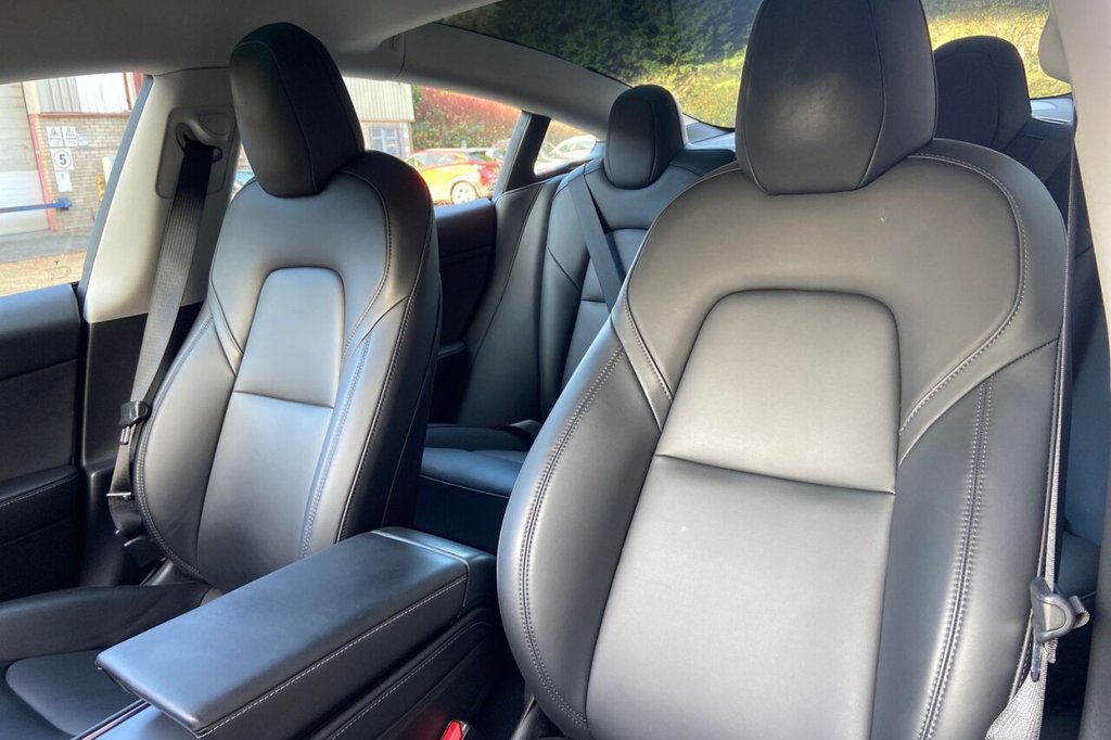 Used Tesla Model 3 2022 for sale - 76617173: Photo 32