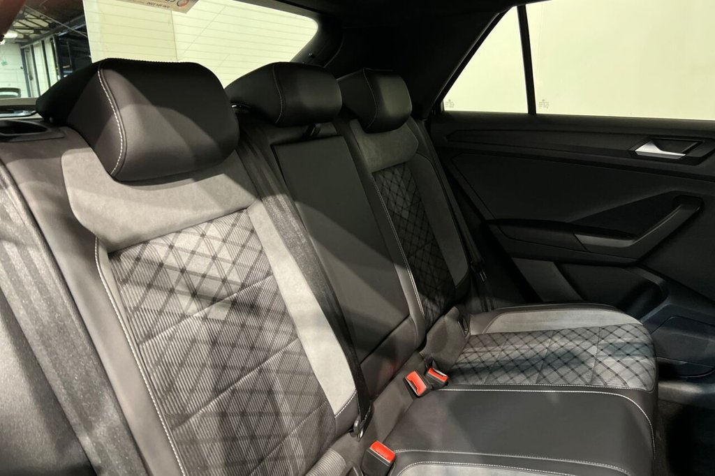 Used Volkswagen T-Roc 2023 for sale - 77436666: Photo 22
