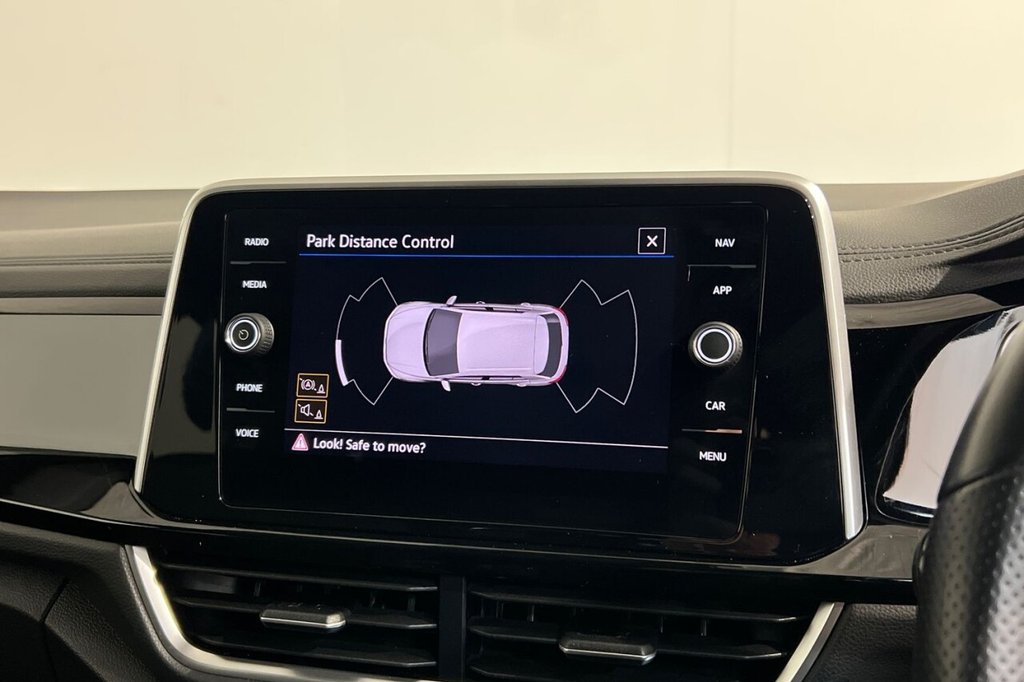 Used Volkswagen T-Roc 2023 for sale - 77436666: Photo 28